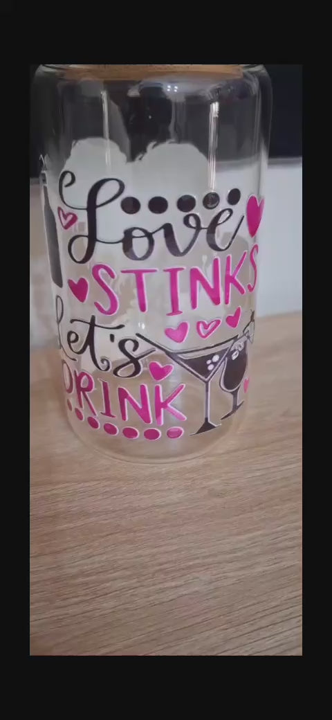 Glass Cup - Love Stinks
